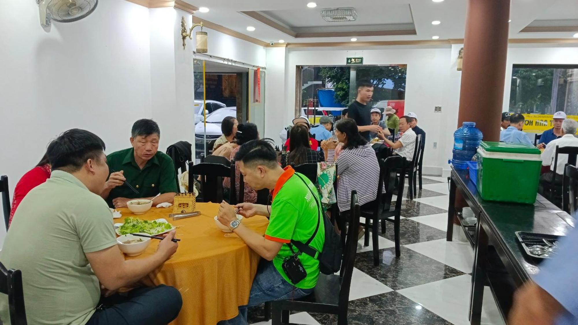 Dat Anh Hotel Hué Extérieur photo