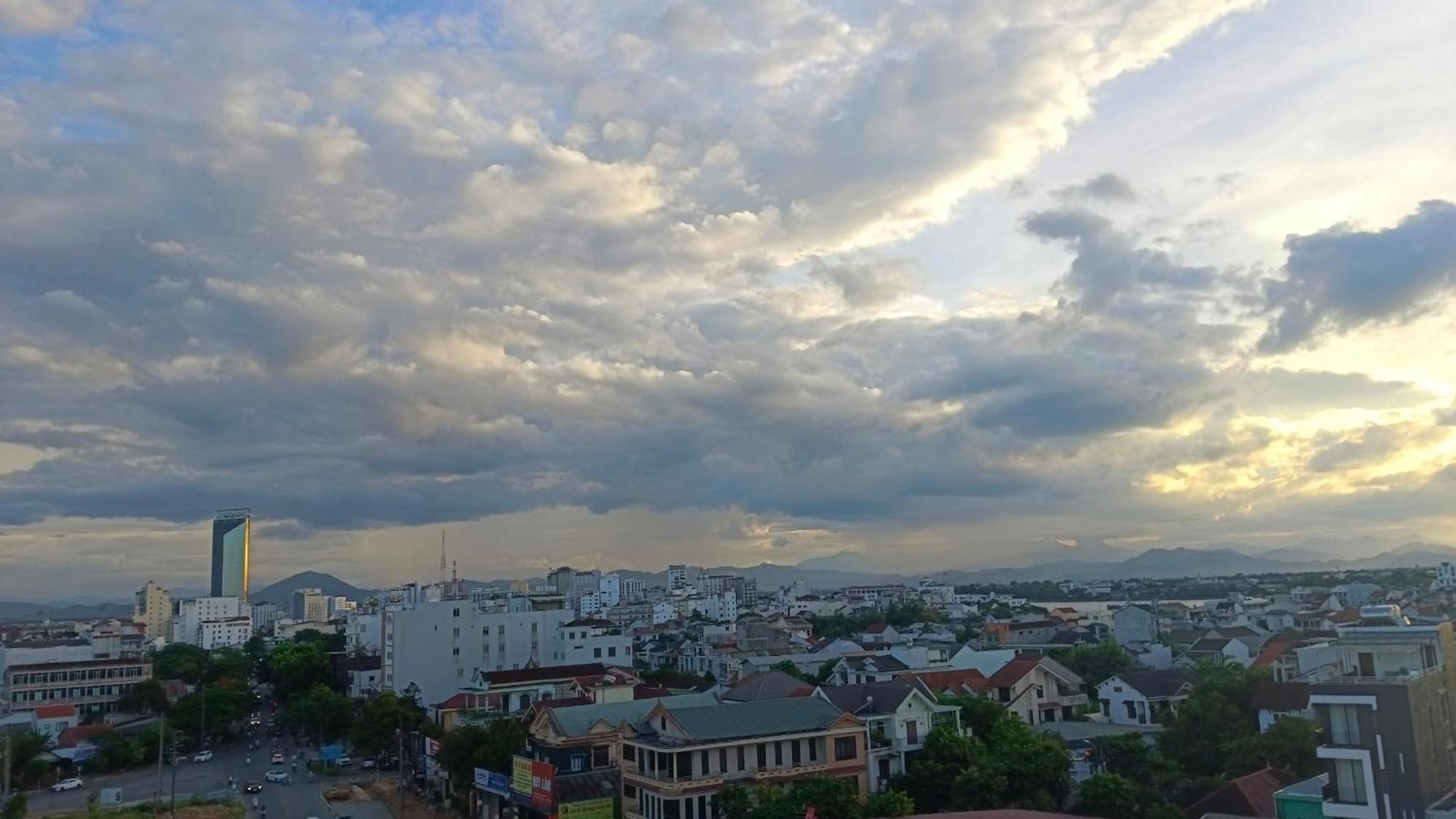 Dat Anh Hotel Hué Extérieur photo